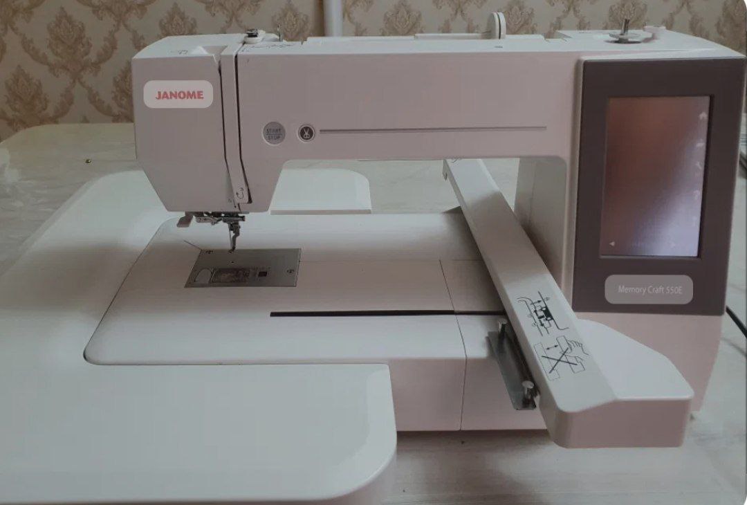 Janome Memory Craft 550 E | Smart-market.uz